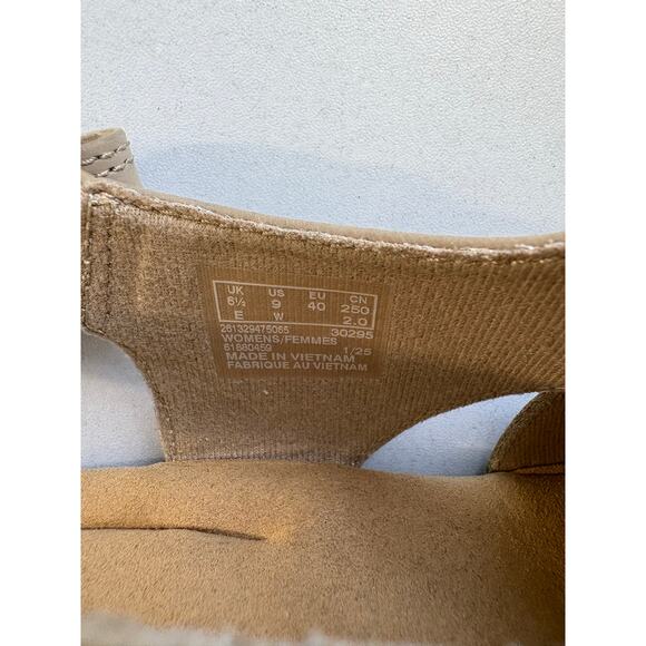 Clarks Collection Women's Annadel Bari Wedge Sandals Sand Size 9W WIDE Platform - Picture 9 of 9